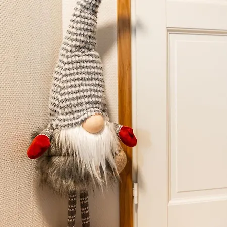 Huoneisto Apaja *